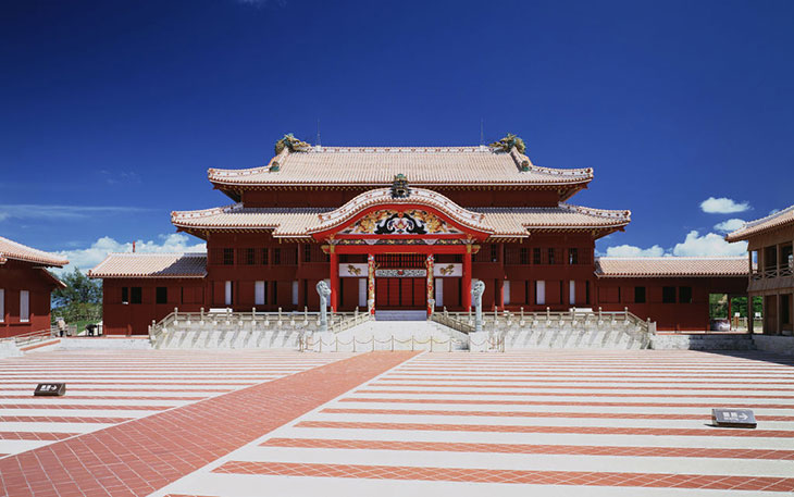 The restored Seiden of Shuri castle, photographed in September 1993.