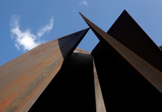 Fulcrum (1987), Richard Serra. Broadgate, London; Courtesy British Land